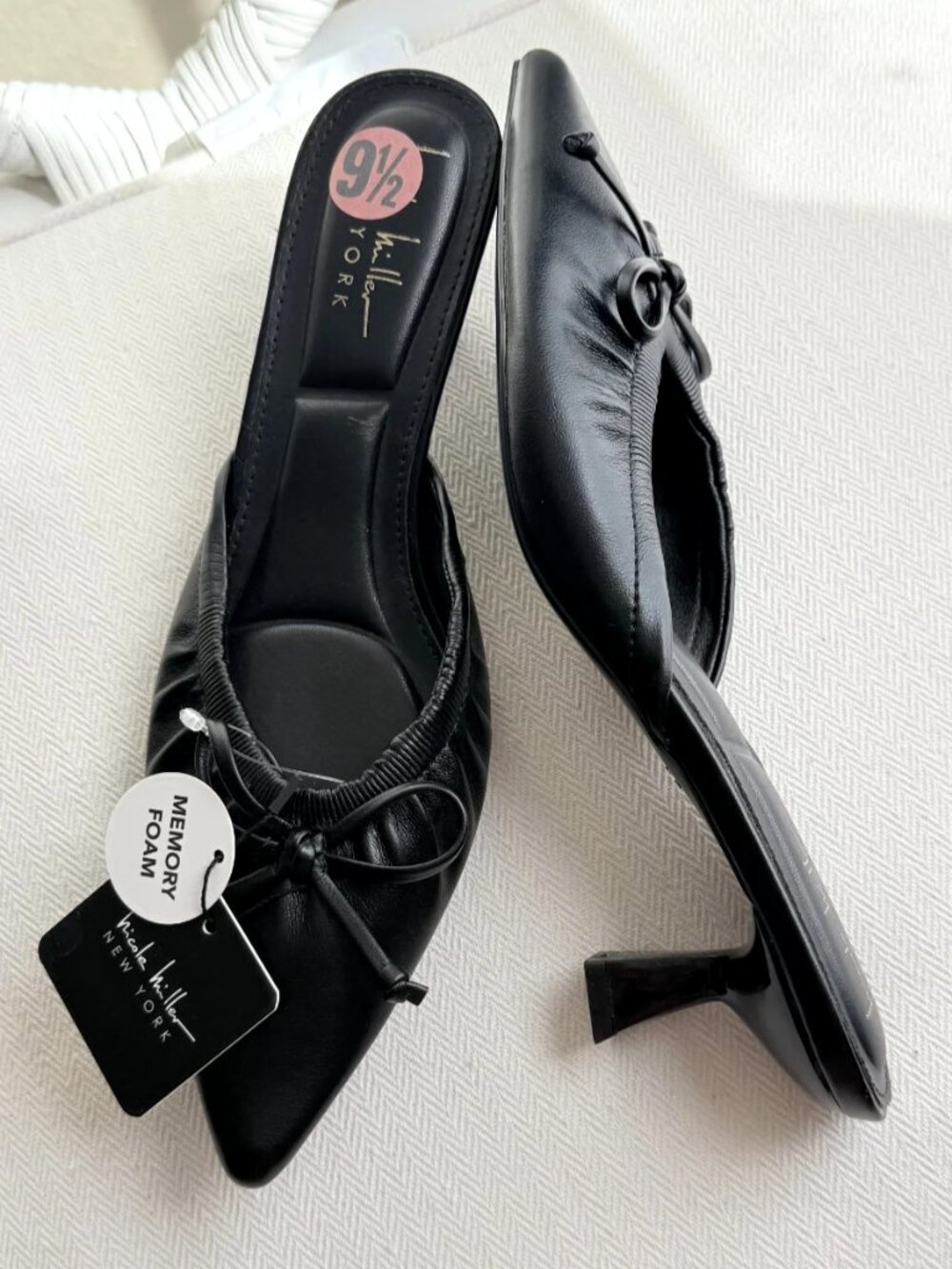 Nicole Miller New York Women's Black Pointed Toe Mules Bow Size 9.5 NWT